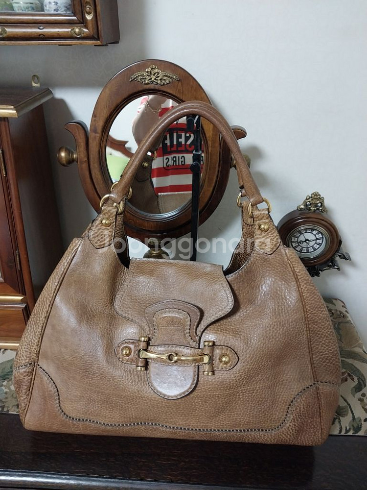 정품구찌숄더백--0