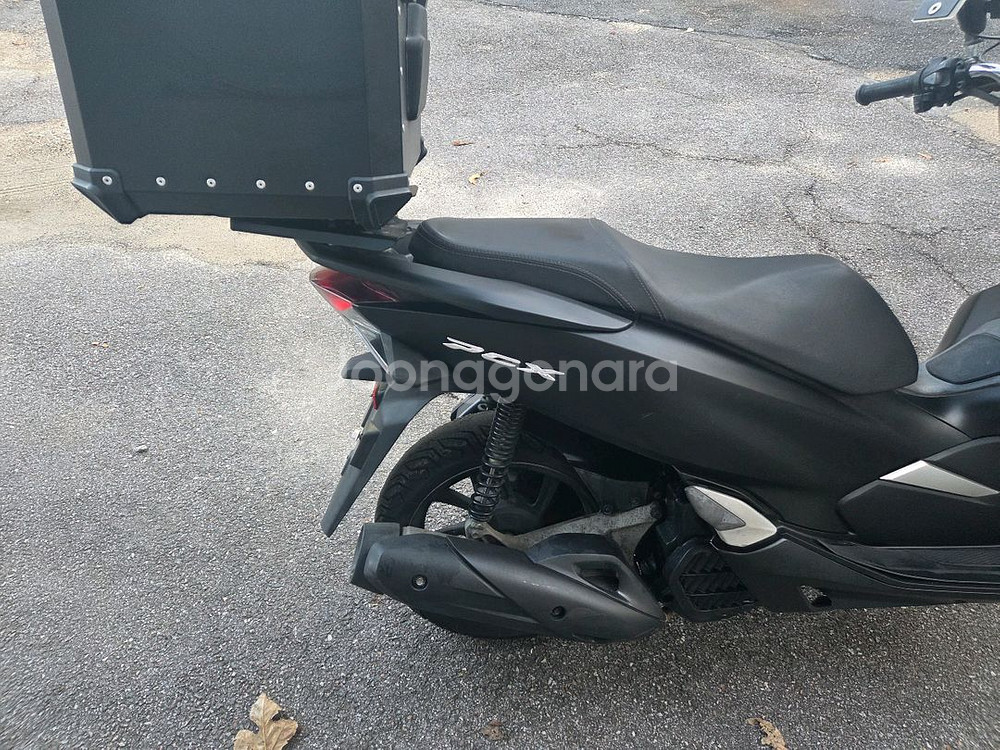 pcx125 2020년 45827km 더뉴pcx 엔맥스 보이져 배달스쿠터--9