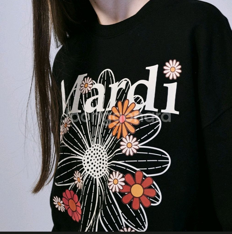 메르디마크르디 플라워 스웻 셔츠 사이즈 F--5