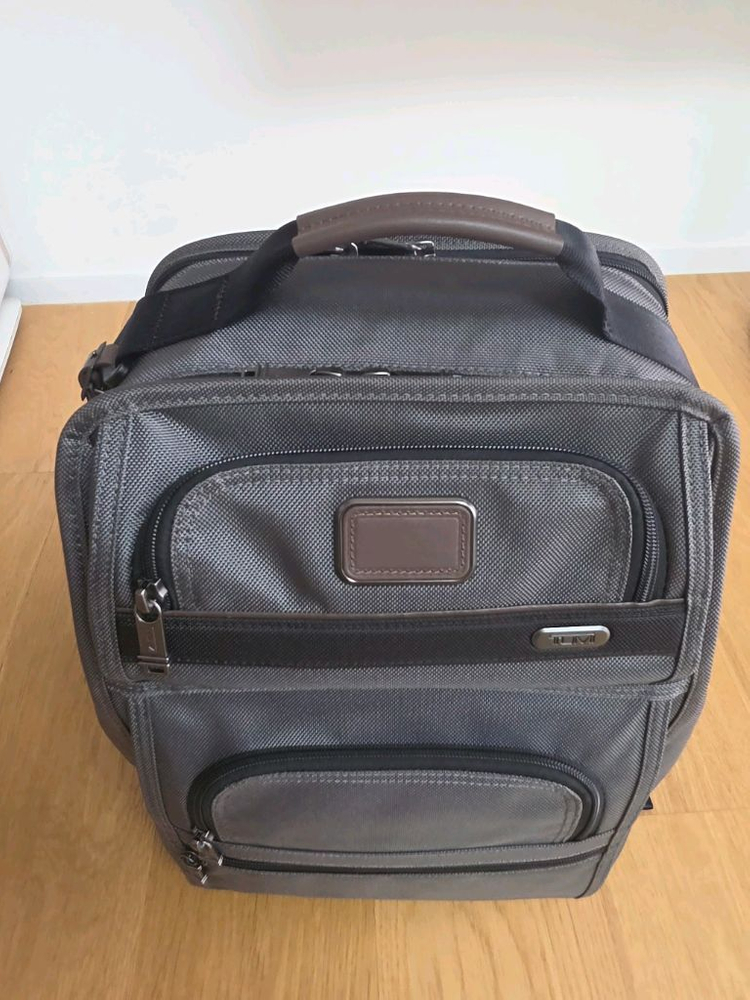 투미 브리프케이스--1