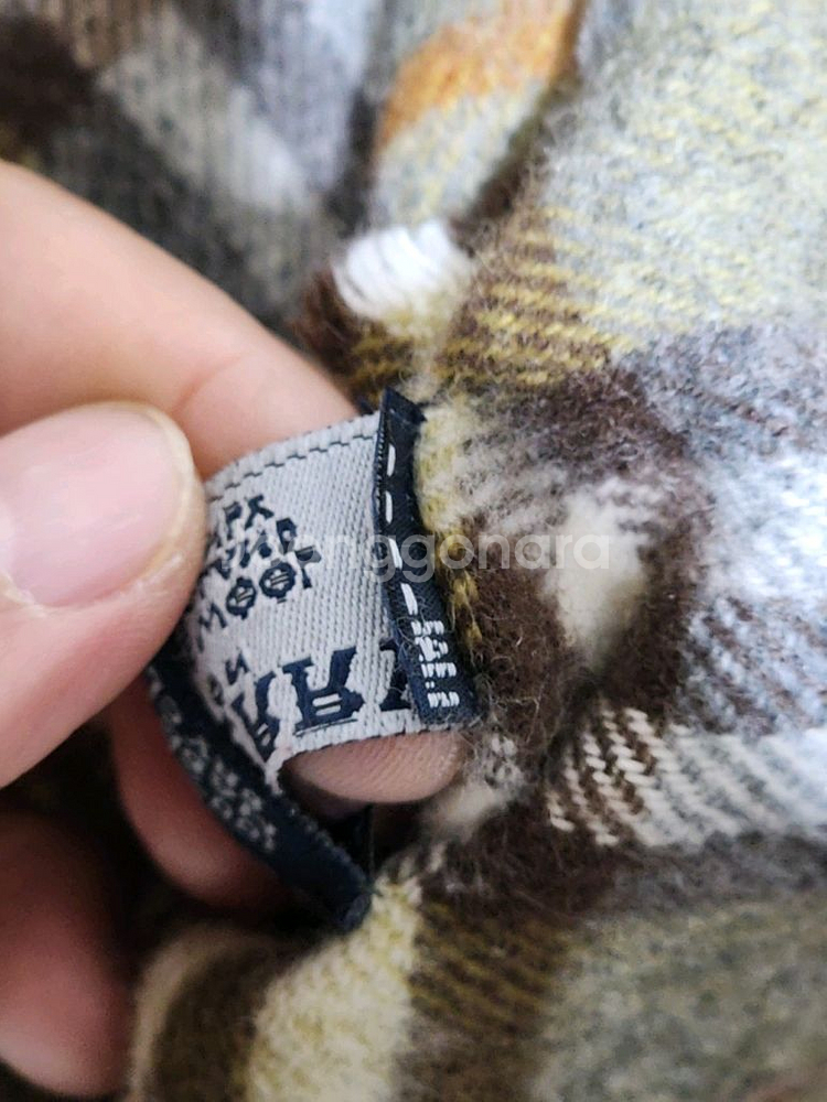 (정품) 버버리 목도리 체크 머플러 카키 램스울 영국판--5