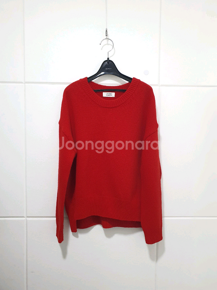 스튜디오톰보이 언발란스 컷팅 라운드 니트 사이즈 F--2