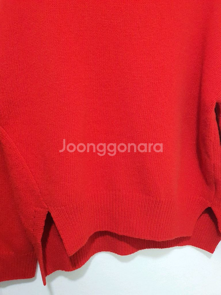 스튜디오톰보이 언발란스 컷팅 라운드 니트 사이즈 F--6