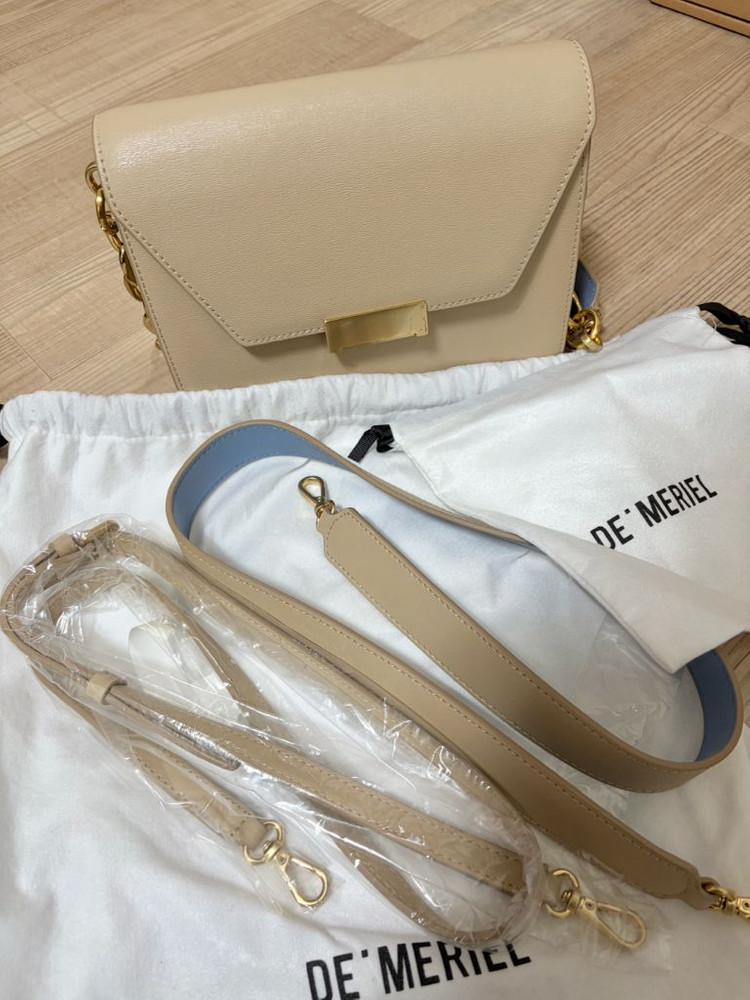 드메리엘 클레버백 미디움 누드베이지 이미지