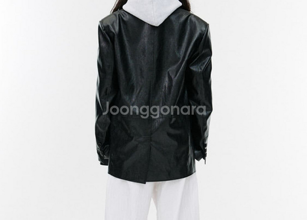 에스이오 가죽자켓 2사이즈--1