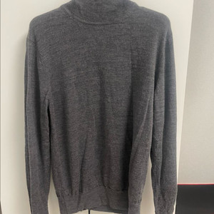 유니클로 터틀넥 s사이즈