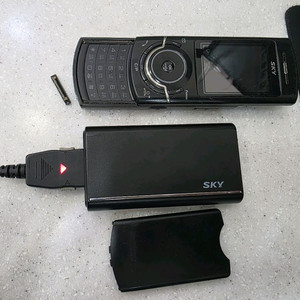 SKY June im-8500 슬라이드폰 옛날폰 구형폰 이미지