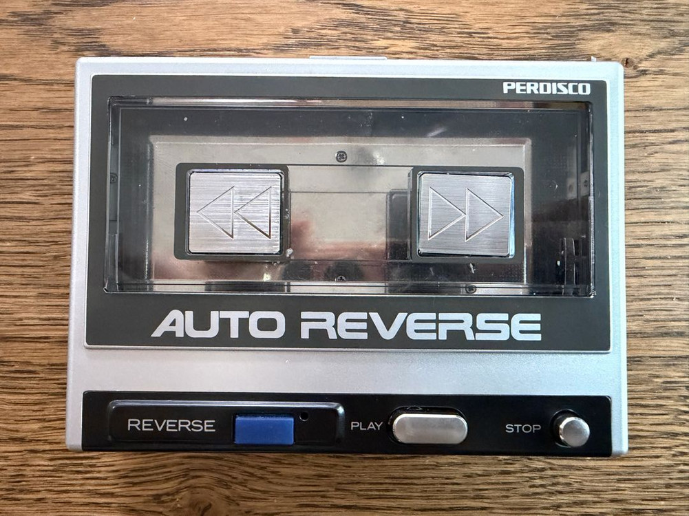 HITACHI CP-7 카세트 워크맨 판매 합니다.--1