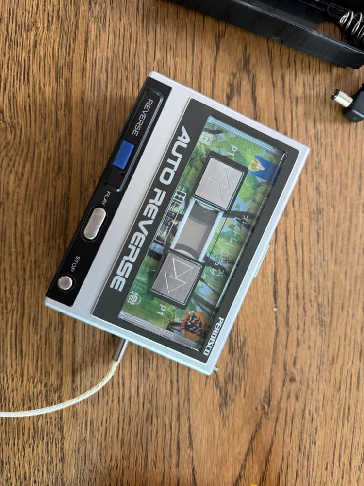 HITACHI CP-7 카세트 워크맨 판매 합니다.--8