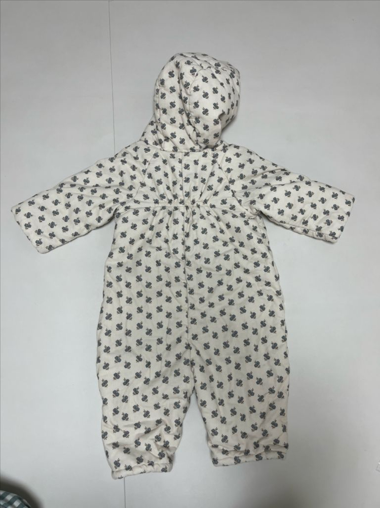 베네베네 꽃무늬 아기 우주복 24M--4