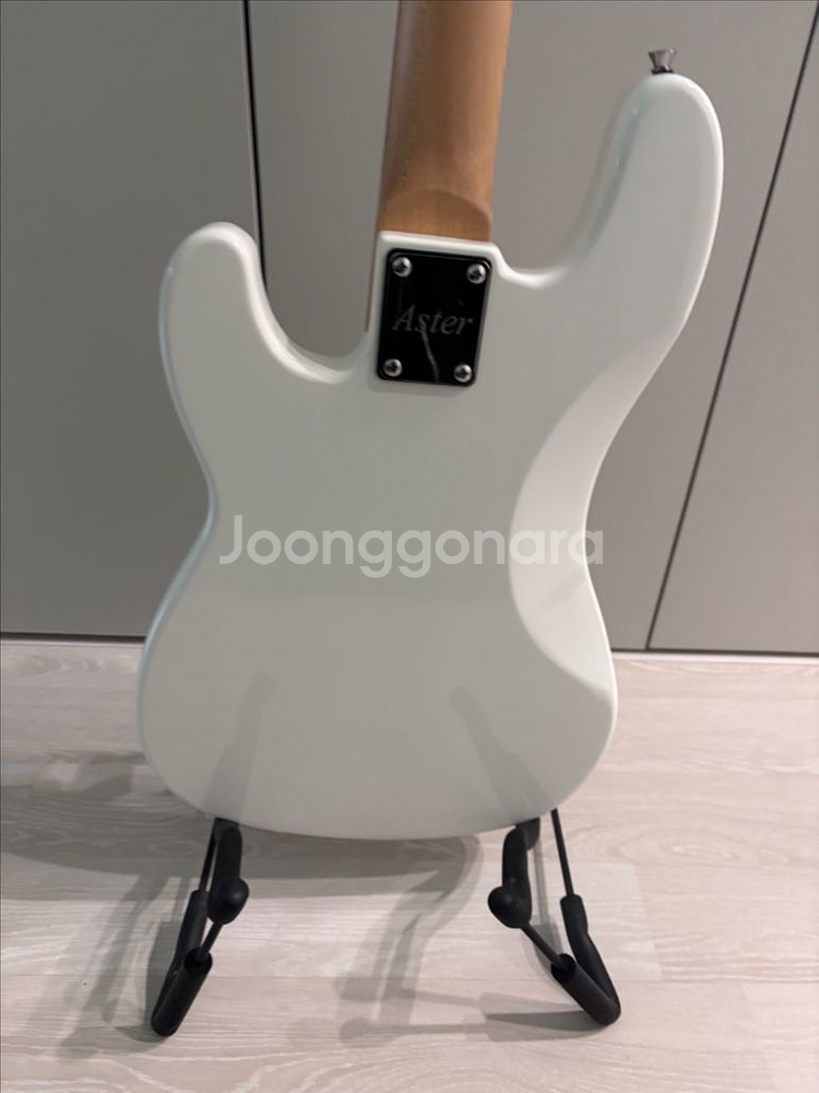 입문용 베이스 기타 아스터 +콜트 기타 앰프--6