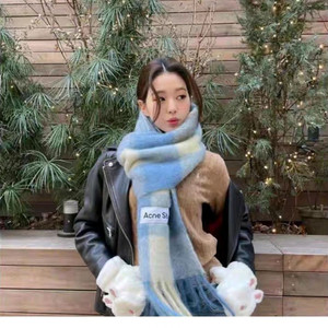 아크네 체크 머플러