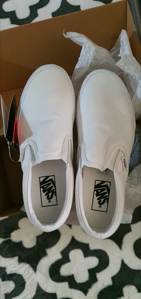 반스 클래식 슬립온 240 화이트--0