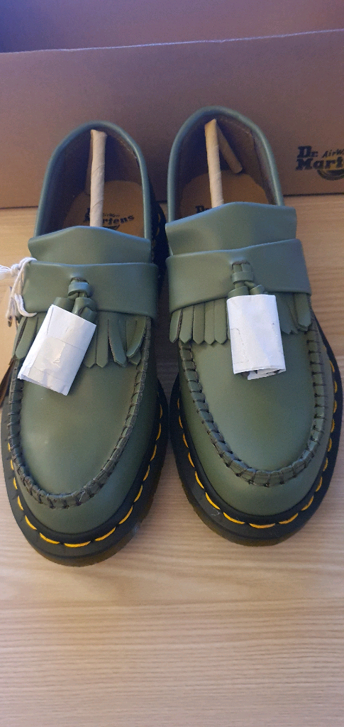 닥터마틴 아드리안 YS 스무스 카키 230--0