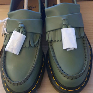 닥터마틴 아드리안 YS 스무스 카키 230