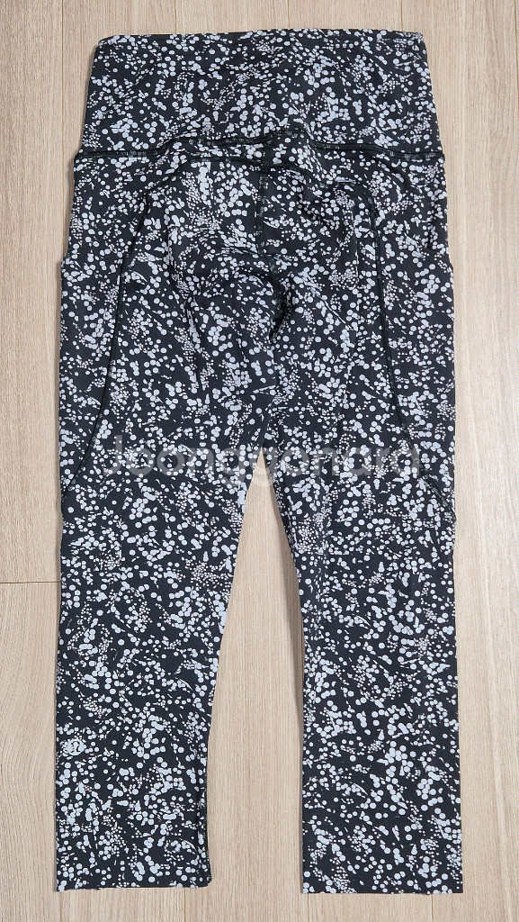 룰루레몬 Fast & Free Crop II 4 사이즈 레깅스--4