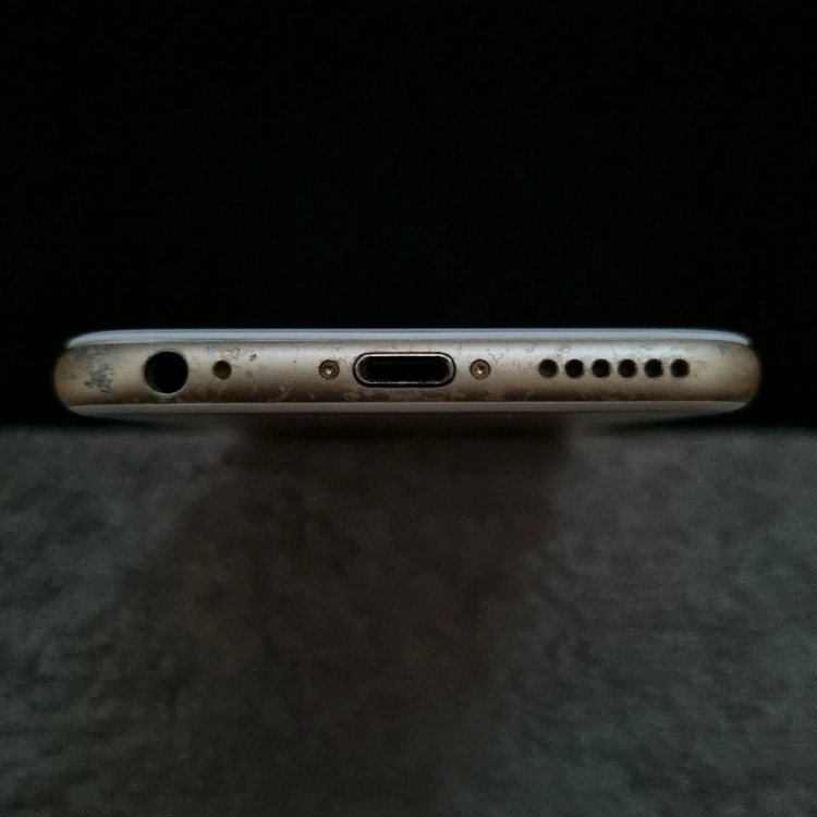 아이폰 6S 골드 64GB (F19QJ) 이미지