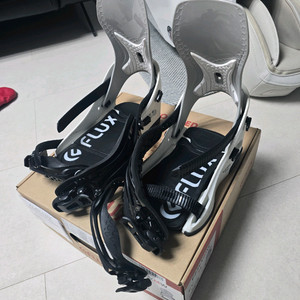 22/23 플럭스CV M 화이트 바인딩