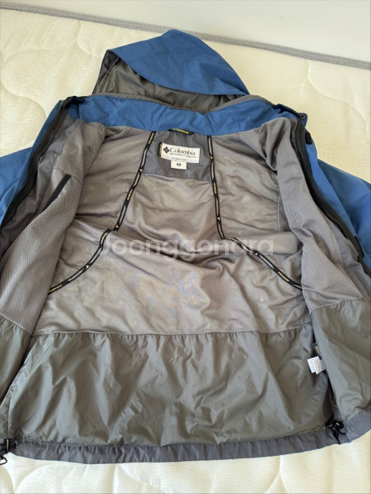 콜롬비아 티타늄 고어텍스 바람막이xl--4