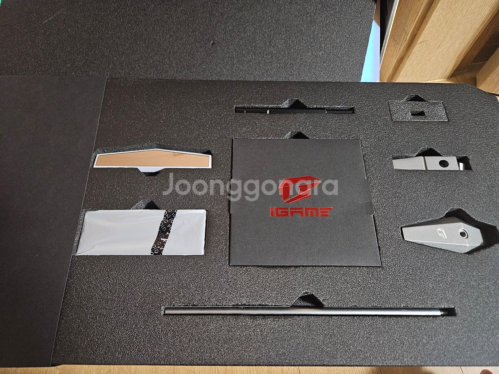 Colorful 컬러풀 4080 super White vulcan 화이트불칸--1