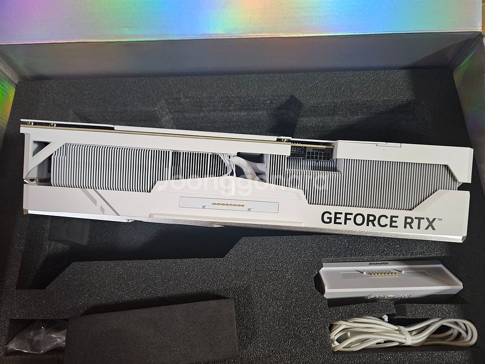 Colorful 컬러풀 4080 super White vulcan 화이트불칸--4