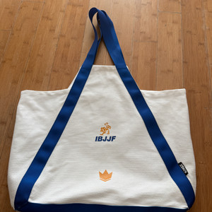 Kingz x IBJJF 콜라보 공식 도복 (white A1L) 킹즈 도복 팝니다