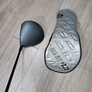 테일러메이드 Qi35 드라이버 MAX 9도