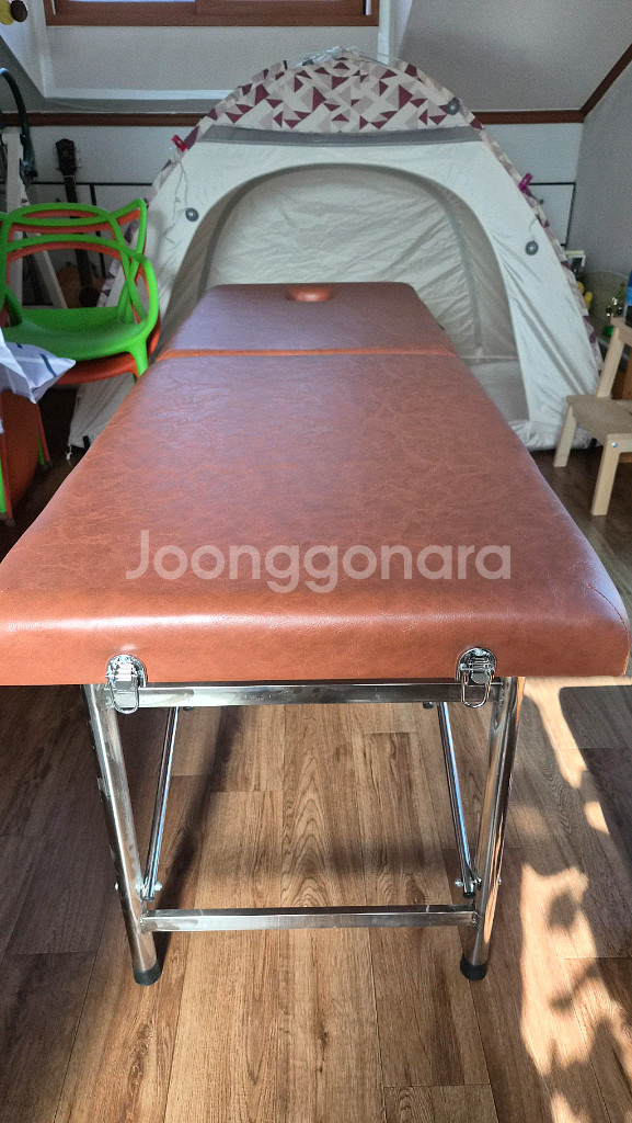휴대용 접이식 마사지 침대 베드 미사용 판매합니다.--0