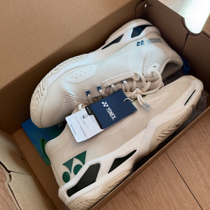 요넥스 그라파이트 스로틀 270사이즈 신동품