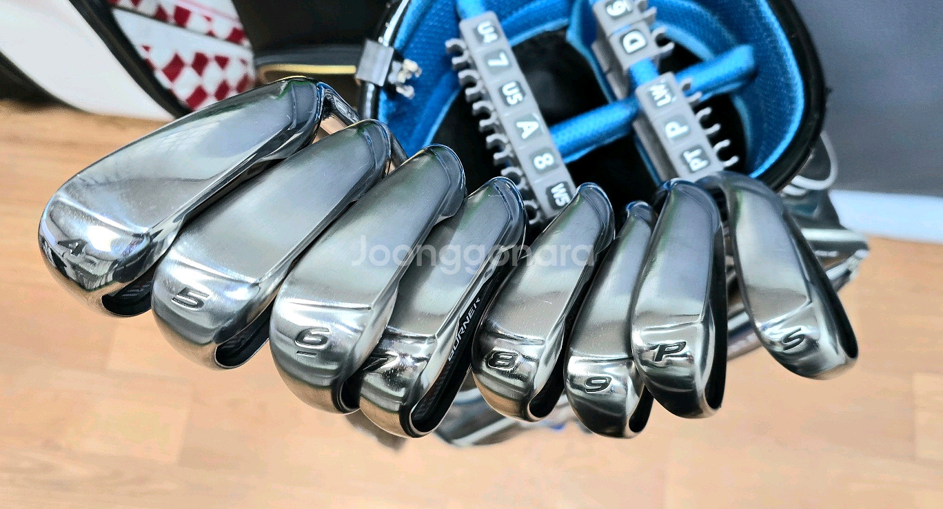 테일러메이드 에어로버너 아이언세트--3