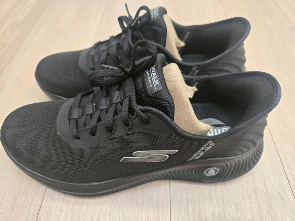 스케쳐스 216314c SP0MWCFX101 [265] 팝니다.--1