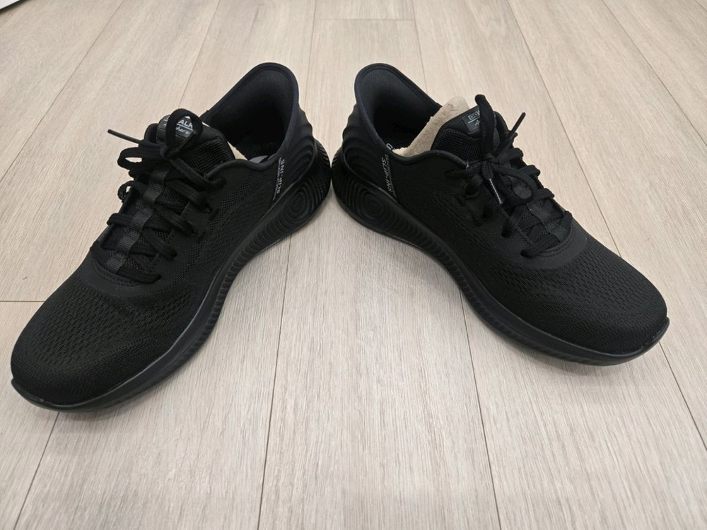 스케쳐스 216314c SP0MWCFX101 [265] 팝니다.--3