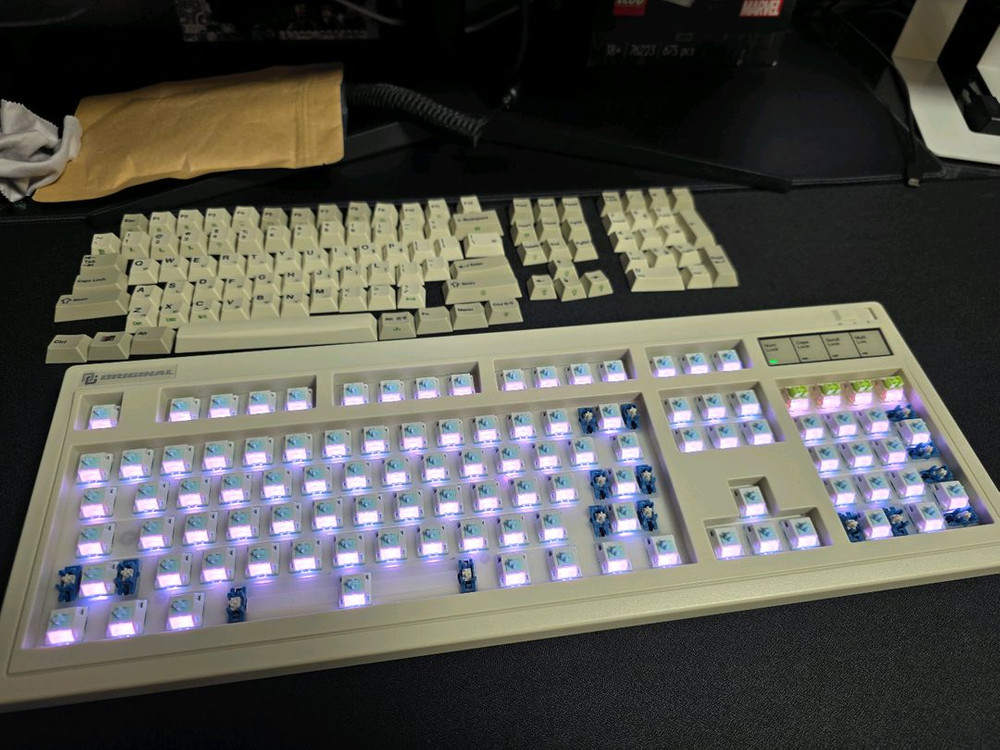 FL-ESPORTS OG104 레트로 유무선 기계식 키보드(그레이) 이미지