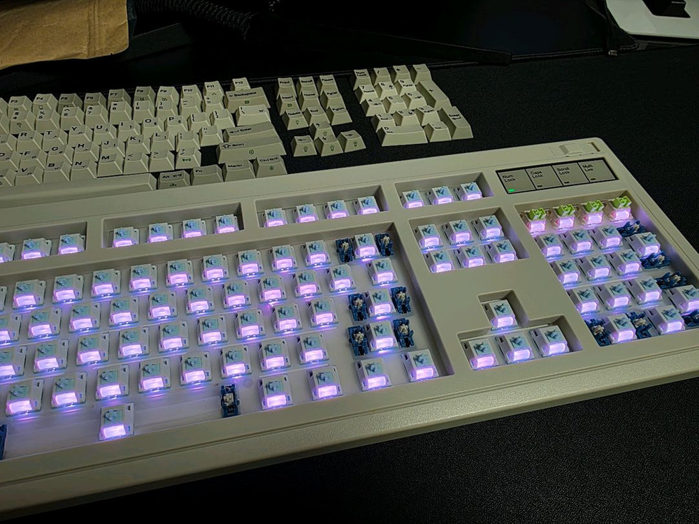 FL-ESPORTS OG104 레트로 유무선 기계식 키보드(그레이) 이미지