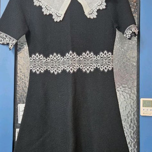 듀엘 넥카라탈착가능 데일리룩 레이스 원피스