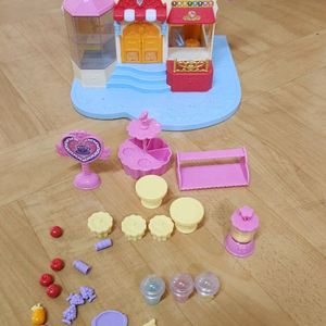 새콤달콤 티니핑 빌리지 주스가게+캐치티니핑 마이스마트폰(급처분)