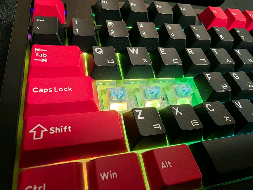 다얼유 EK75RT 8K 래피드 트리거 알루미늄 자석축 키보드--4