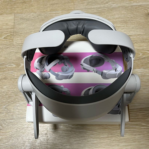 메타퀘스트3 엘리트스트랩 팝니다.