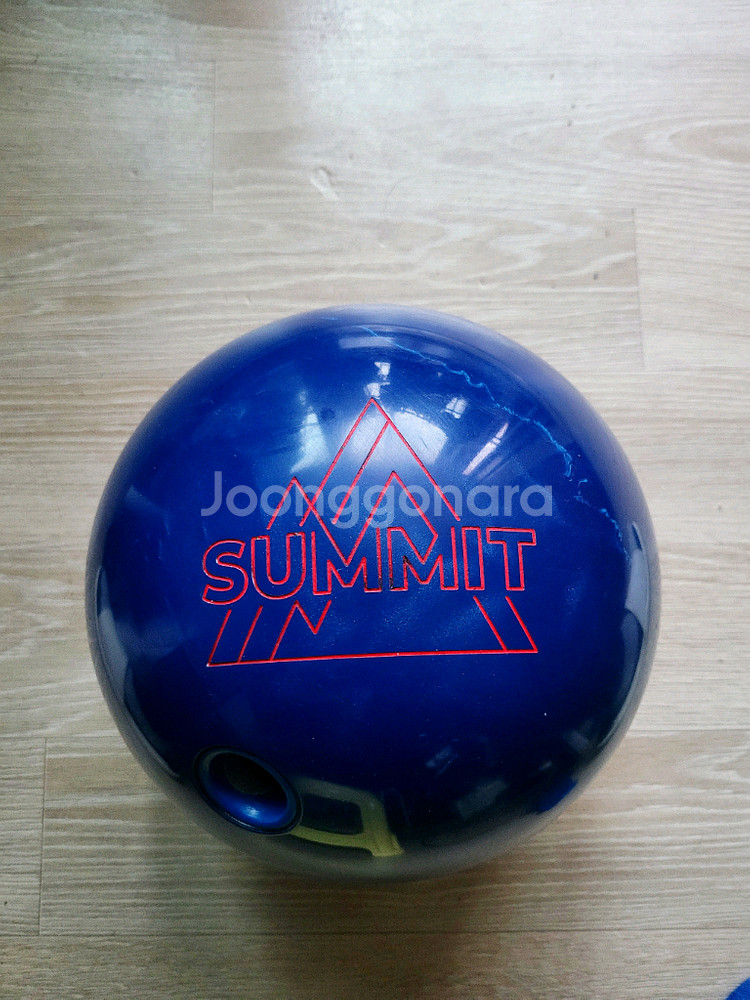 스톰 써밋 펄 15p 볼링공 판매합니다--0