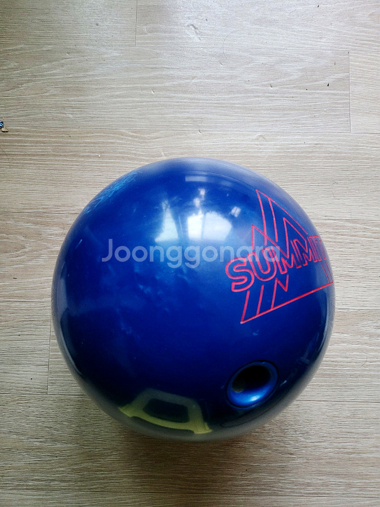 스톰 써밋 펄 15p 볼링공 판매합니다--5