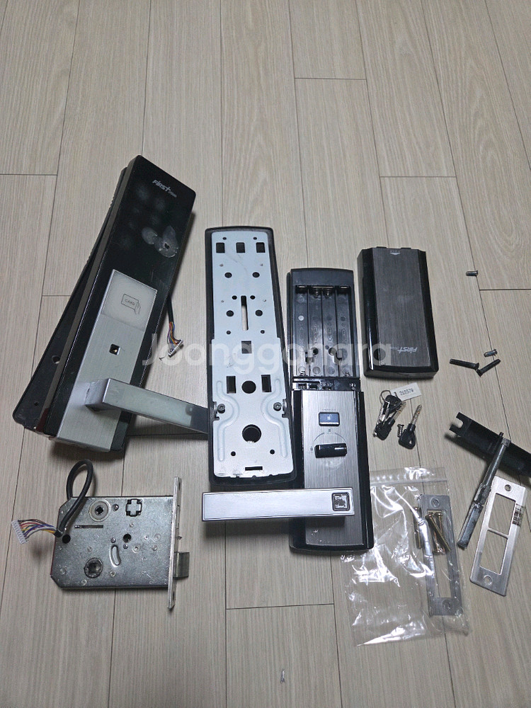 고장난 도어락--0