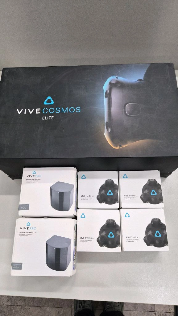 바이브 엘리트 VR 헤드셋 + 트래커 세트 - 안심되는 중고거래