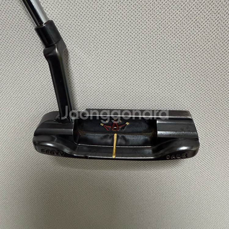 스카티카메론 써클티 카본스틸 퍼터--1