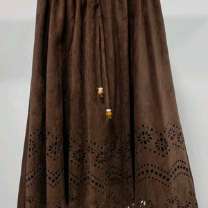 스웨이드 펀칭스커트 새제품