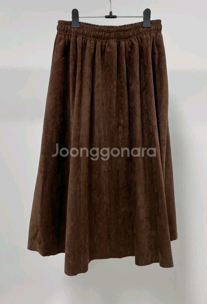 스웨이드 펀칭스커트 새제품--2