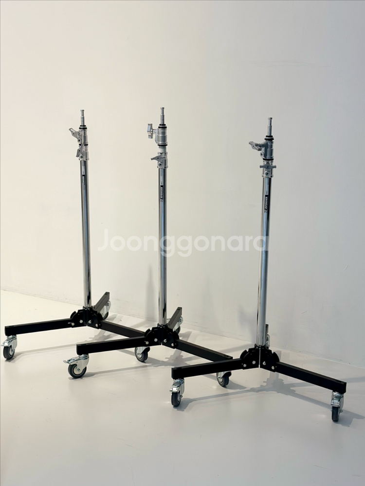 어벤져 a5017 롤러 스탠드 바퀴 조명스탠드--0