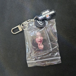 아이브 장원영 펩시 아크릴키링 이미지