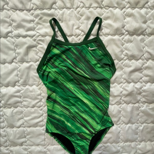 나이키 그린 스트라이프 레이서백 28