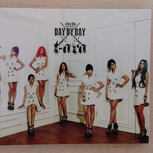 티아라 6번째 앨범 day by day CD