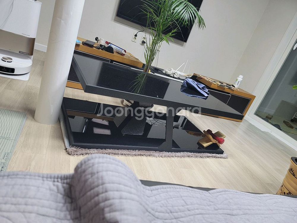 블랙 강화유리 소파 거실 테이블--1